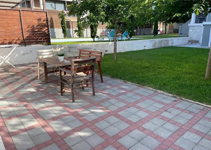 Pool بيت للعطل *